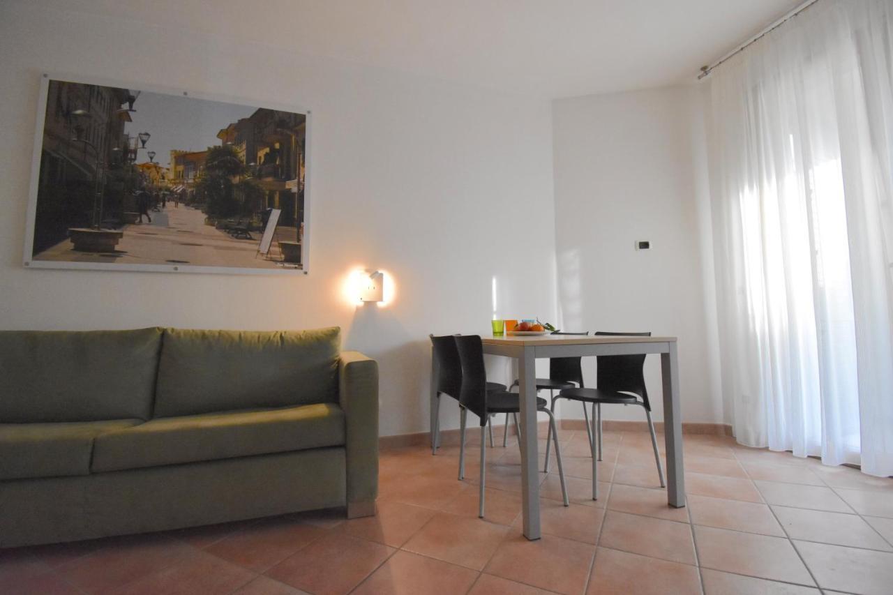 Residence Il Cardellino San Vincenzo Exterior photo