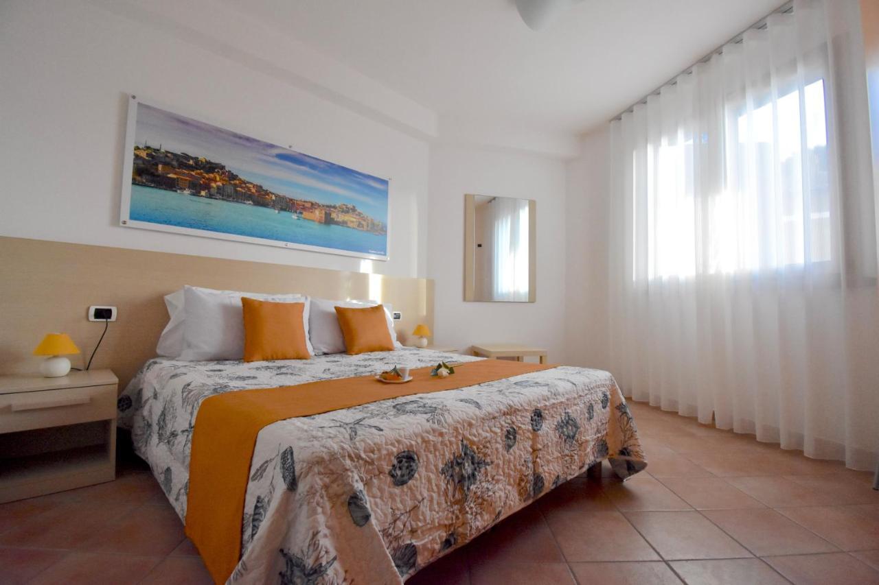 Residence Il Cardellino San Vincenzo Exterior photo